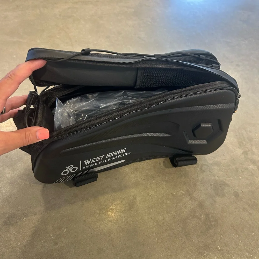 Black Bicycle Rack Bag - Picture 2 of 16